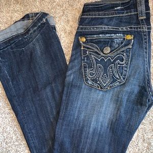 MEK Denim Classic Slight Distressed Jeans!